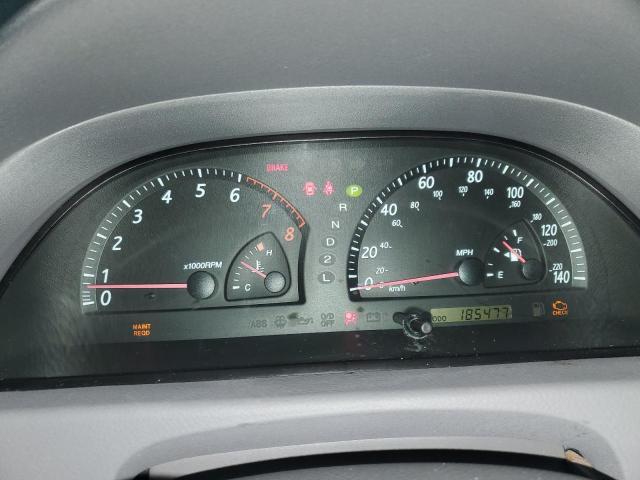 4T1BE32K04U821989 - 2004 TOYOTA CAMRY LE SILVER photo 9