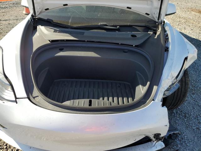 5YJ3E1EB3MF876082 - 2021 TESLA MODEL 3 Білий фото 11