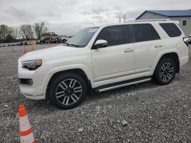 2015 TOYOTA 4RUNNER SR5/SR5 PREMIUM, 