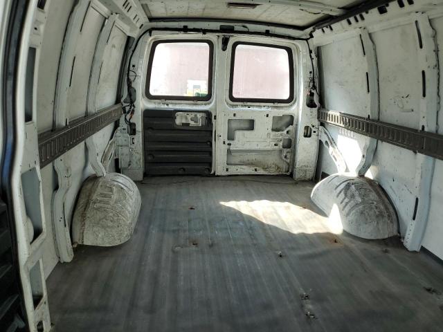 1GCZGUCA7E1204262 - 2014 CHEVROLET EXPRESS G3 თეთრი ფოტო 10