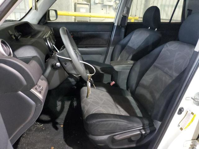JTLZE4FE5DJ041067 - 2013 TOYOTA SCION XB 白色 照片 7