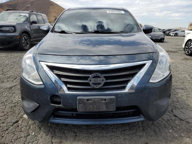 3N1CN7AP5HL895151 - 2017 NISSAN VERSA S BLUE photo 5