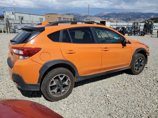JF2GTAEC5K8277246 - 2019 SUBARU CROSSTREK PREMIUM ORANGE photo 3