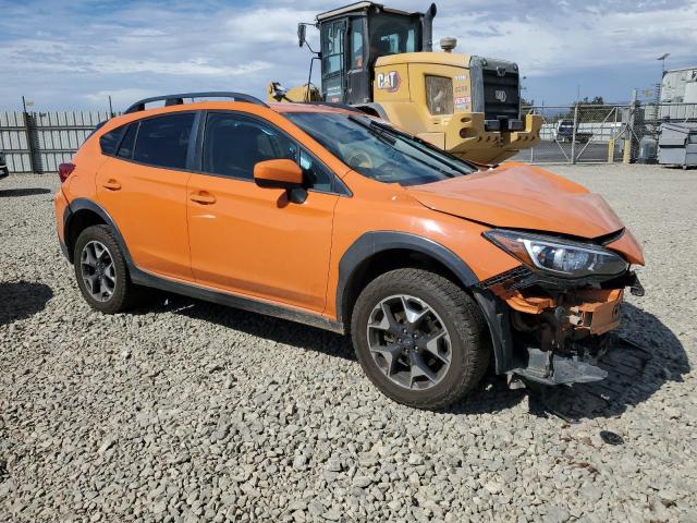 JF2GTAEC5K8277246 - 2019 SUBARU CROSSTREK PREMIUM ORANGE photo 4