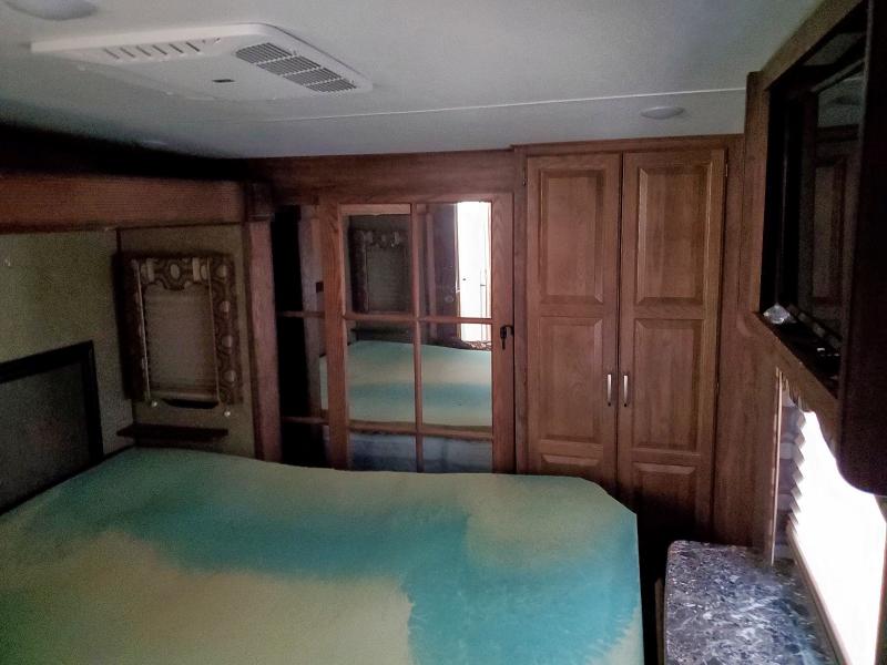 4YDF30020HE760248 - 2017 KEY AVALANCHE ორფეროვანი ფოტო 5