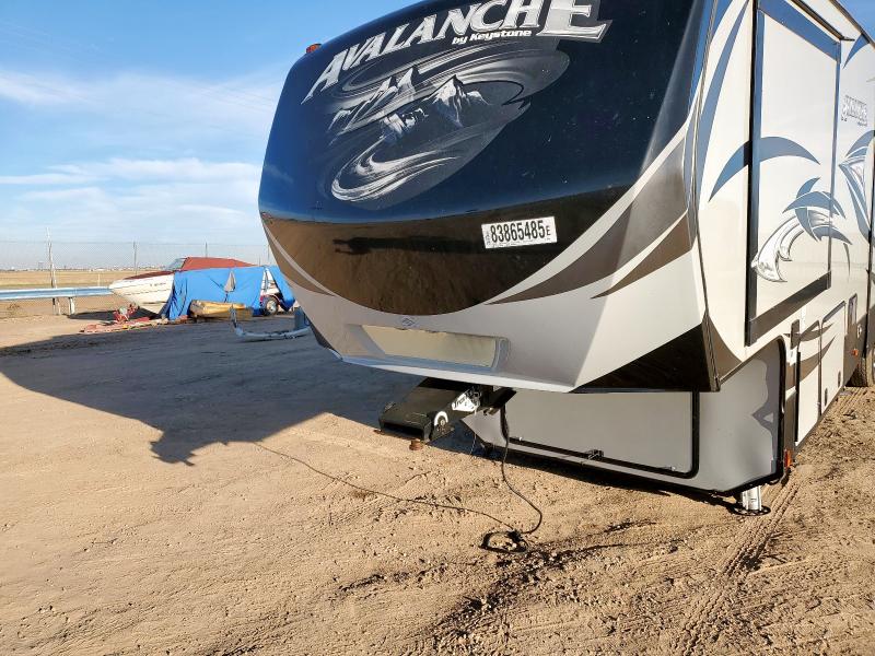 4YDF30020HE760248 - 2017 KEY AVALANCHE ორფეროვანი ფოტო 7