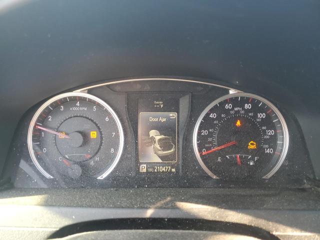 4T1BF1FK9HU620092 - 2017 TOYOTA CAMRY LE 银色 照片 9