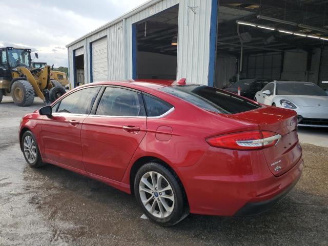 3FA6P0HD3LR232423 - 2020 FORD FUSION SE RED photo 2