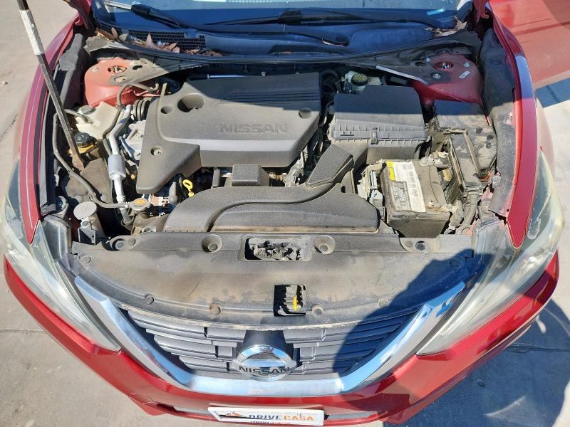 1N4AL3AP3GN366191 - 2016 NISS ALTIMA 2.5 RED photo 11