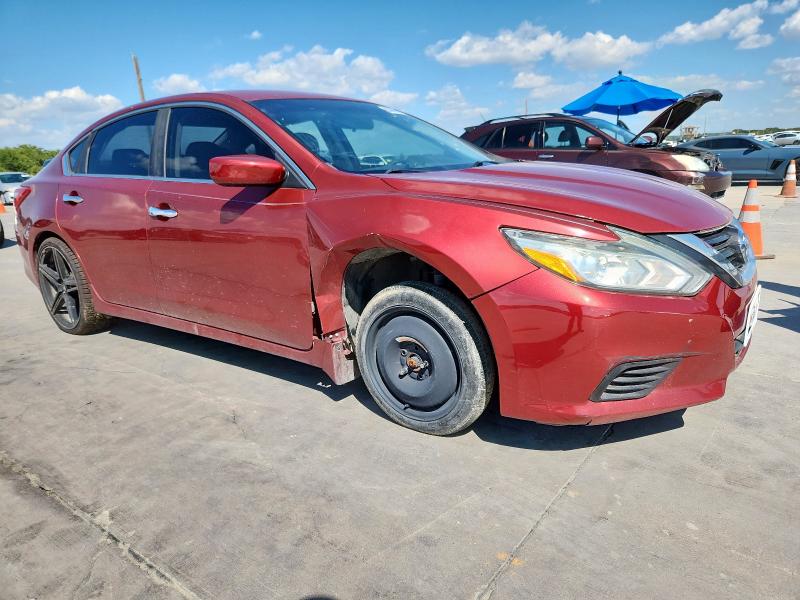 1N4AL3AP3GN366191 - 2016 NISS ALTIMA 2.5 RED photo 4