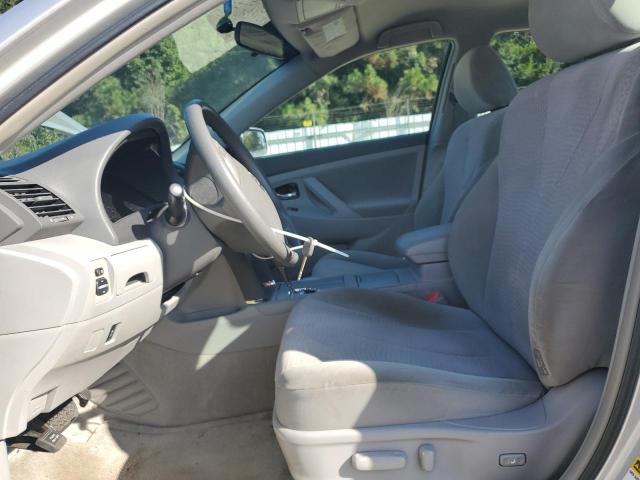 4T1BF3EK6AU049096 - 2010 TOYOTA CAMRY BASE SILVER photo 7