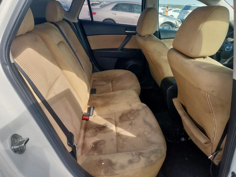 JM1BL1L74D1720089 - 2013 MAZD 3 I Белый фото 10