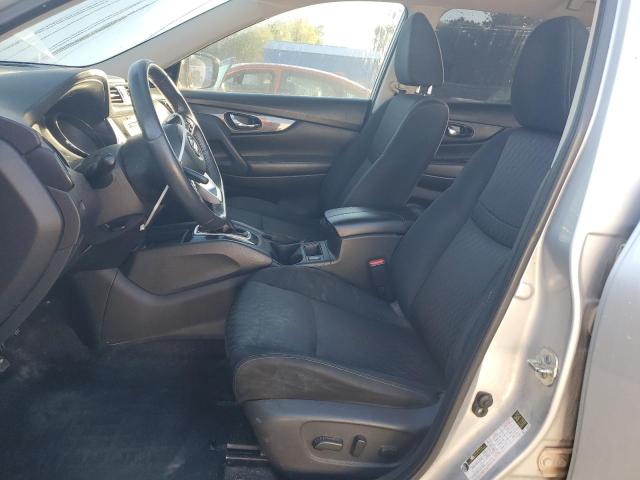 KNMAT2MV3HP608837 - 2017 NISSAN ROGUE S SILVER photo 7