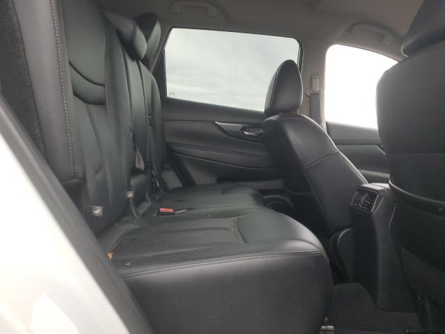 5N1AT2MV8KC768299 - 2019 NISSAN ROGUE S WHITE photo 11