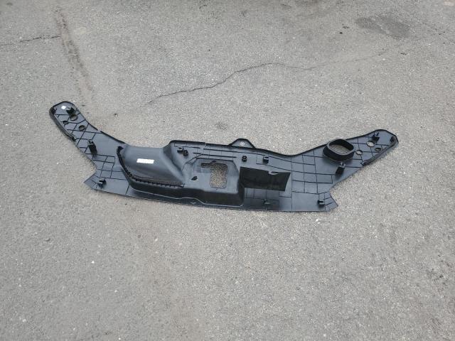 5N1AT2MV8KC768299 - 2019 NISSAN ROGUE S WHITE photo 13