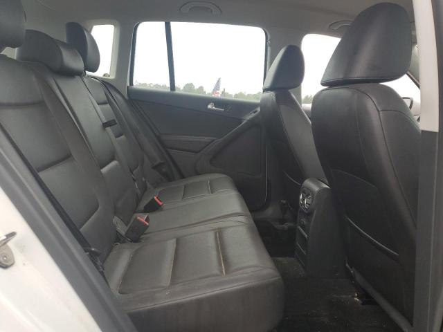 WVGBV7AX2HK001676 - 2017 VOLKSWAGEN TIGUAN S WHITE photo 11