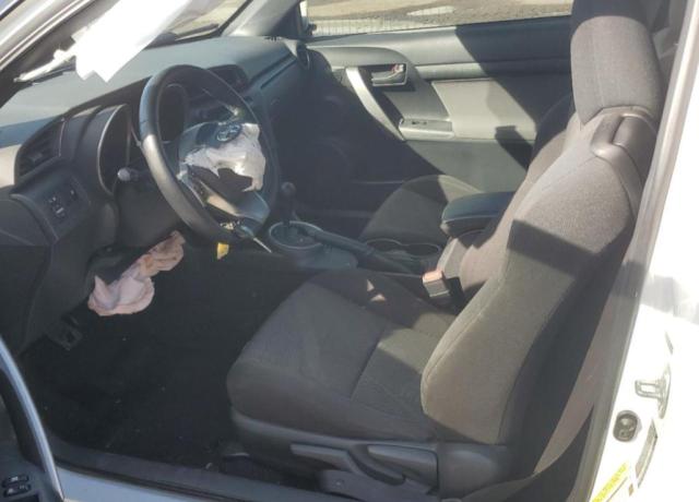 JTKJF5C71C3027289 - 2012 TOYOTA SCION TC 白色 照片 7