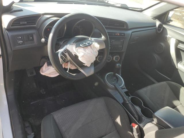 JTKJF5C71C3027289 - 2012 TOYOTA SCION TC 白色 照片 8
