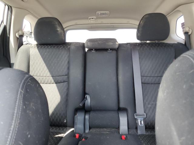 KNMAT2MV8JP589823 - 2018 NISSAN ROGUE S Gümüş foto 10