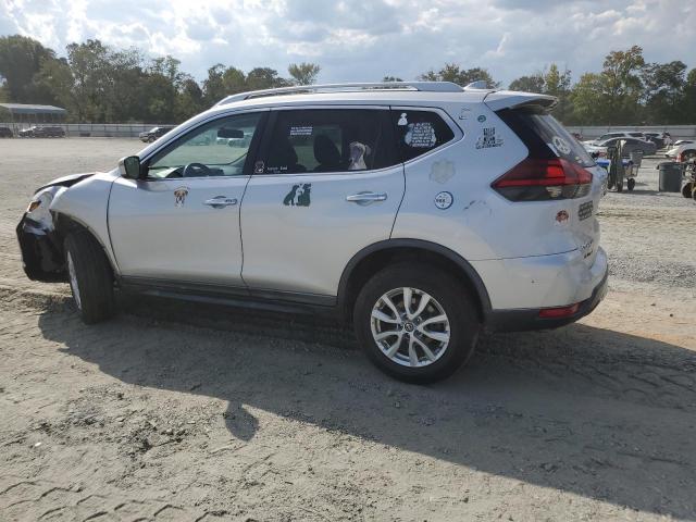 KNMAT2MV8JP589823 - 2018 NISSAN ROGUE S Gümüş foto 2