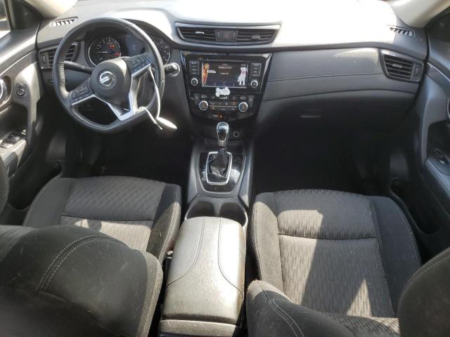 KNMAT2MV8JP589823 - 2018 NISSAN ROGUE S Gümüş foto 8