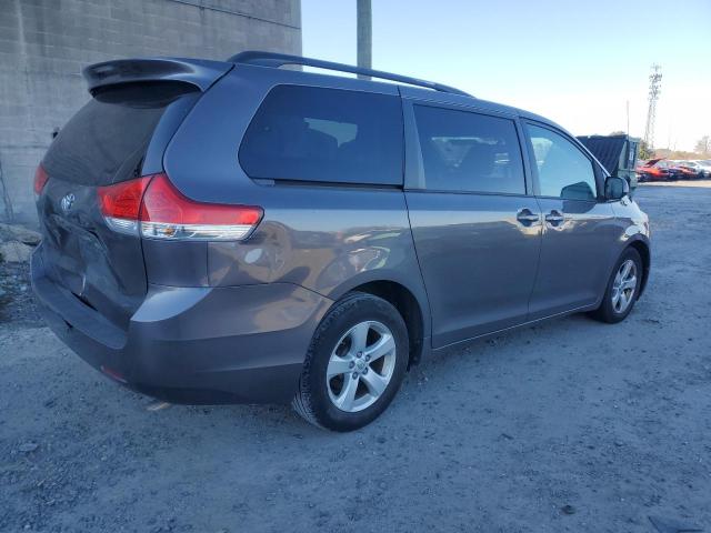 5TDKK3DC0ES446968 - 2014 TOYOTA SIENNA LE GRAY photo 3