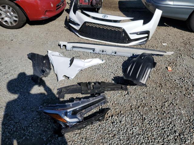 JTDP4MCE8RJ104129 - 2024 TOYOTA COROLLA SE WHITE photo 12