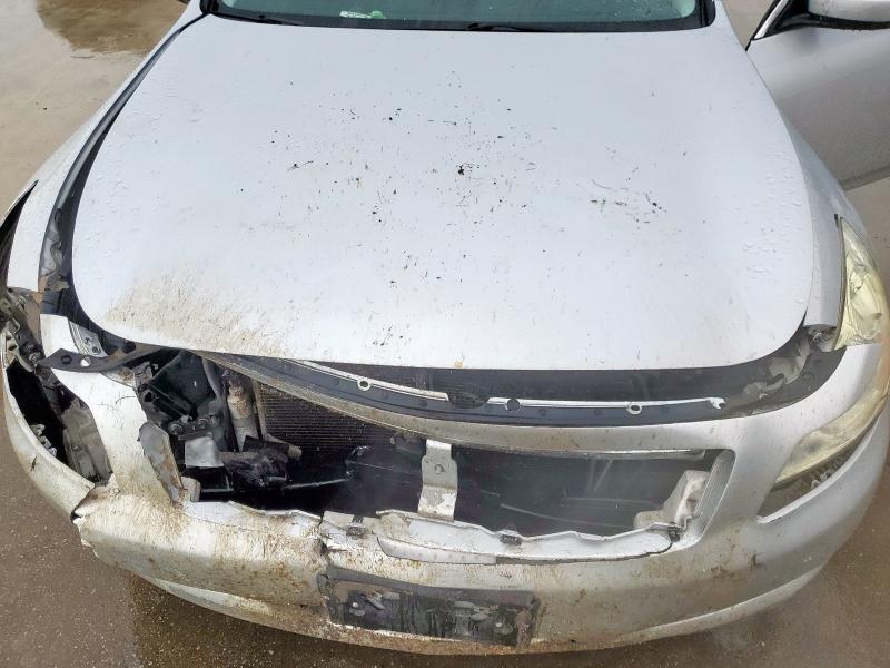 JNKCV61E59M306661 - 2009 INFINITI G37 BASE SILVER photo 11