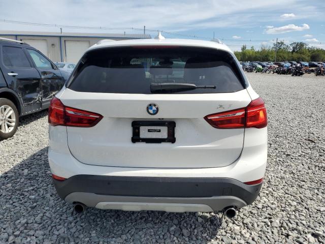 WBXHT3C39G5E51853 - 2016 BMW X1 XDRIVE28I WHITE photo 11