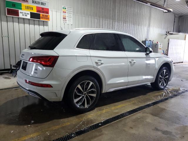 WA1AAAFY5M2080582 - 2021 AUDI Q5 PREMIUM WHITE photo 3
