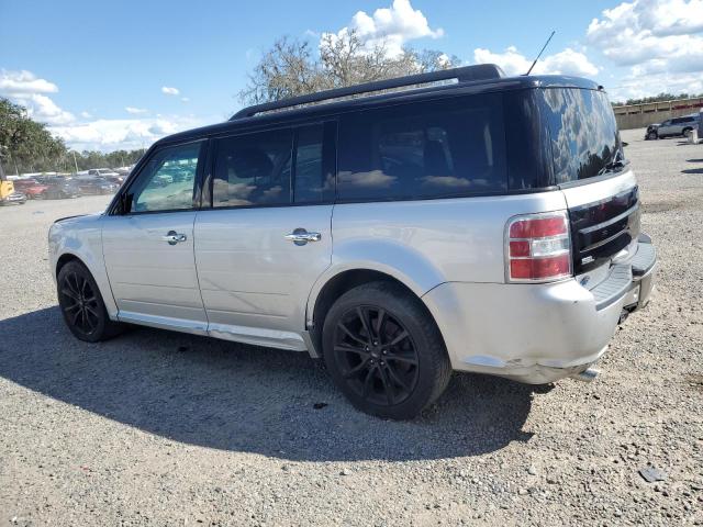 2FMGK5C85JBA20084 - 2018 FORD FLEX SEL SILVER photo 2