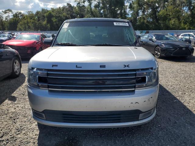 2FMGK5C85JBA20084 - 2018 FORD FLEX SEL SILVER photo 5