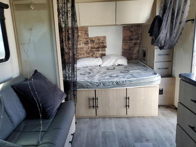 573TE2014S7702571 - 2025 OTHER TRAILER WHITE photo 9