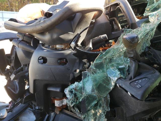 3C6TRVDG1KE520569 - 2019 RAM PROMASTER 2500 HIGH WHITE photo 9