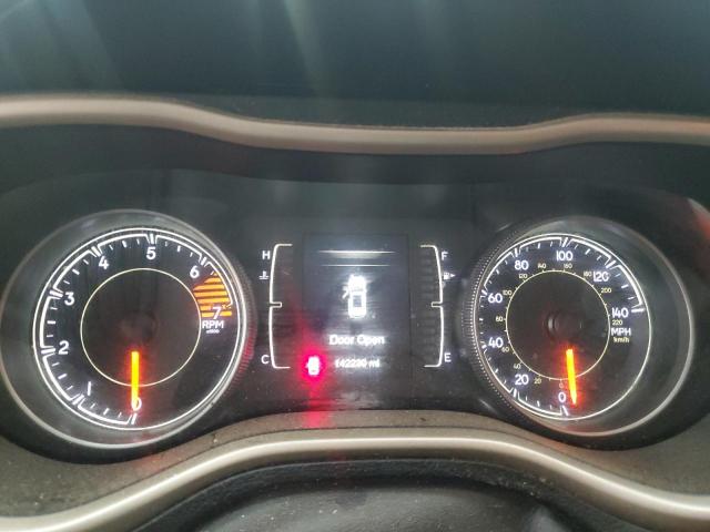 1C4PJMCB6GW251354 - 2016 JEEP CHEROKEE LATITUDE BLACK photo 9