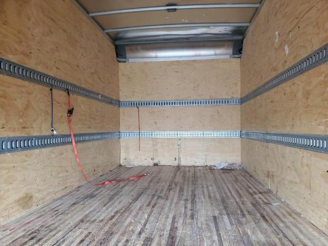 JALC4W16XL7012030 - 2020 ISUZU NPR HD Белый фото 10