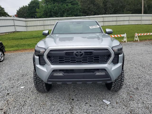 3TYLB5JN8RT060119 - 2024 TOYOTA TACOMA DOUBLE CAB فضي صورة 5