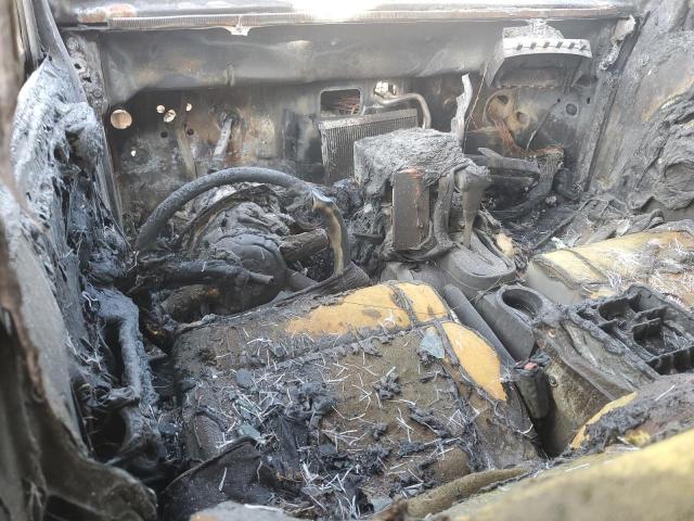 1J4BA5H16AL220656 - 2010 JEEP WRANGLER UNLIMITED SAHARA Qara foto 8