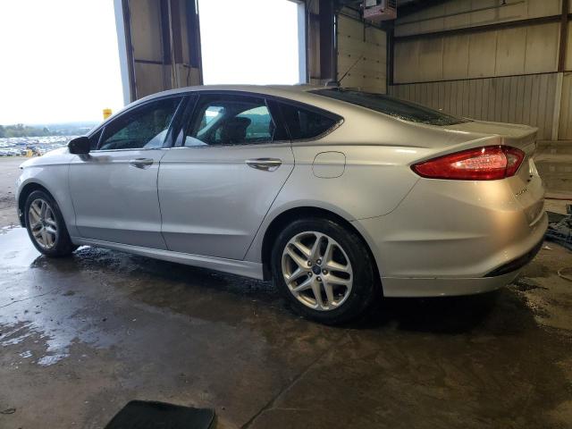 1FA6P0H79F5100848 - 2015 FORD FUSION SE SILVER photo 2