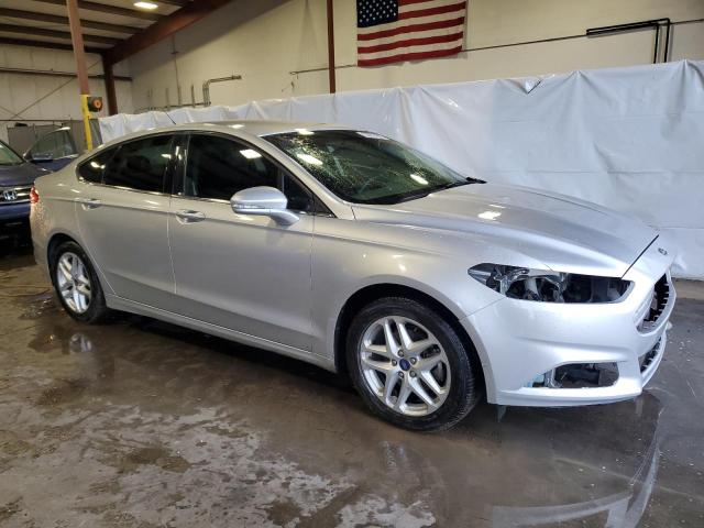 1FA6P0H79F5100848 - 2015 FORD FUSION SE SILVER photo 4