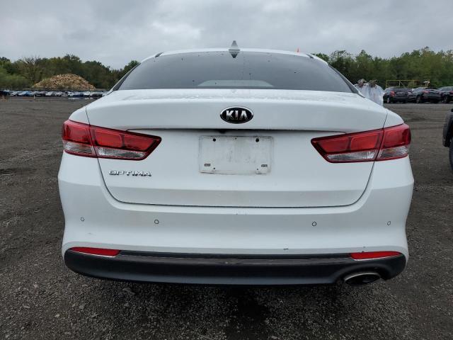 5XXGT4L37JG264268 - 2018 KIA OPTIMA LX Білий фото 6