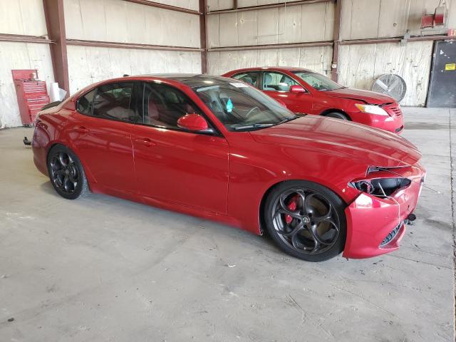 ZARFAEEN6H7553298 - 2017 ALFA ROMEO GIULIA TI Q4 RED photo 4