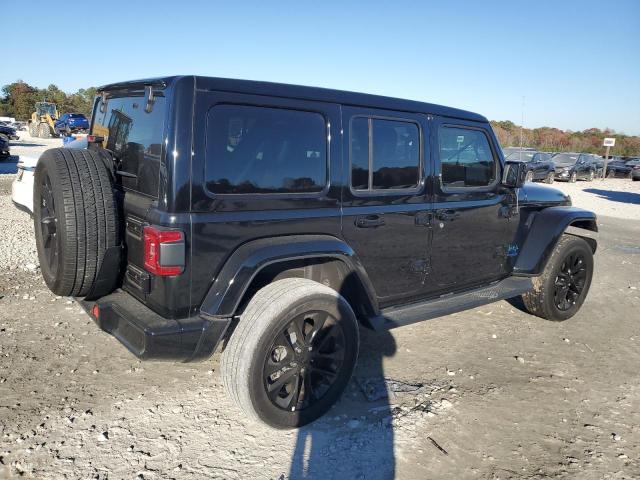 1C4JJXP69MW855576 - 2021 JEEP WRANGLER U SAHARA 4XE BLACK photo 3