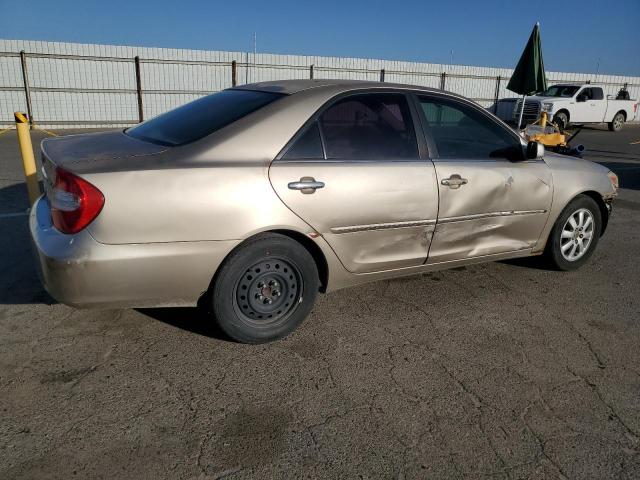JTDBE32K140255496 - 2004 TOYOTA CAMRY LE Braun Foto 3