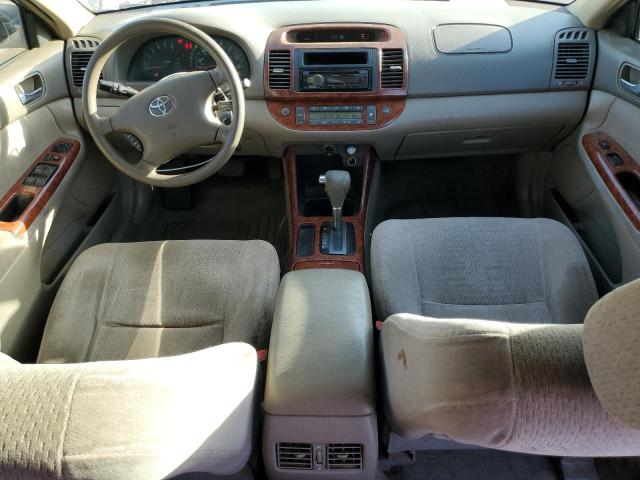 JTDBE32K140255496 - 2004 TOYOTA CAMRY LE Braun Foto 8
