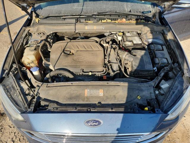 3FA6P0HD0JR239617 - 2018 FORD FUSION SE BLUE photo 11