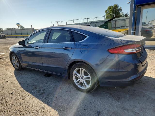 3FA6P0HD0JR239617 - 2018 FORD FUSION SE BLUE photo 2