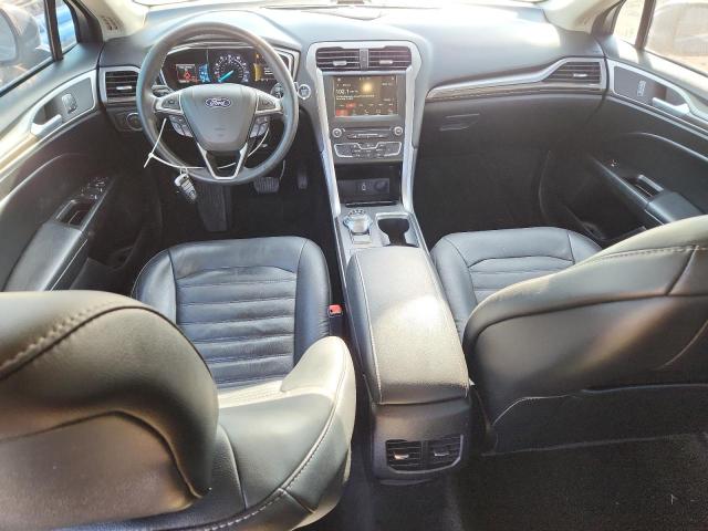 3FA6P0HD0JR239617 - 2018 FORD FUSION SE BLUE photo 8