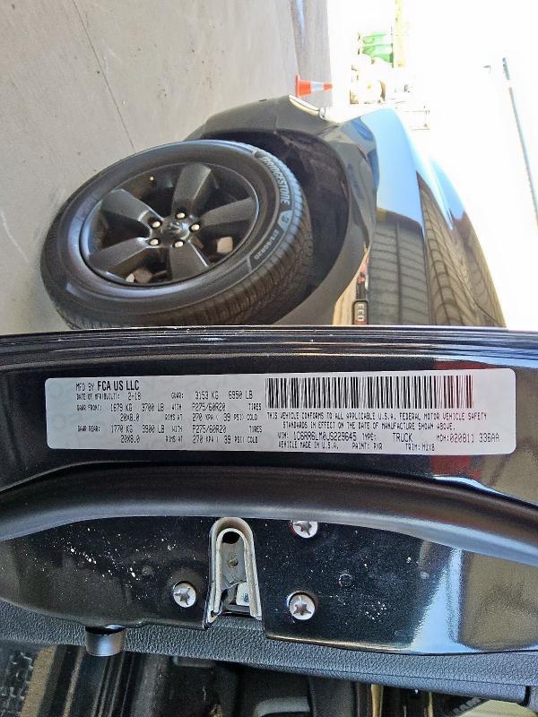 1C6RR6LM0JS229645 - 2018 RAM 1500 SLT Qara foto 12