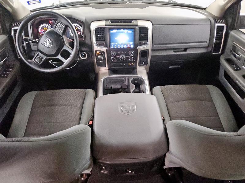 1C6RR6LM0JS229645 - 2018 RAM 1500 SLT Qara foto 8